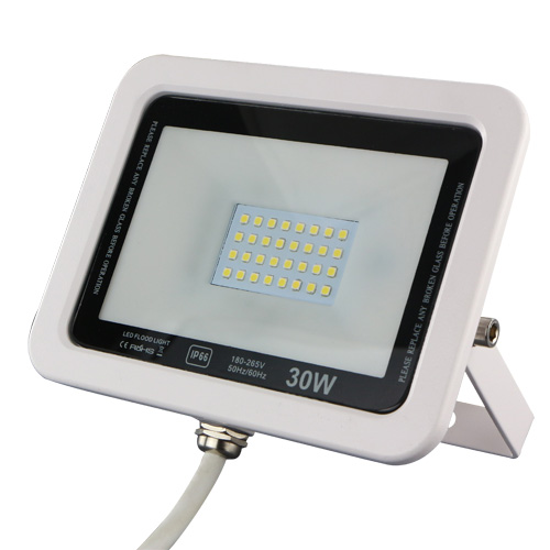 大面積照明燈具就選LED投光燈！